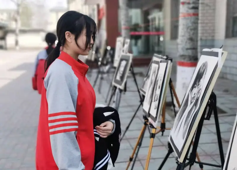 小学美术教育中，学生审美素质的培养
